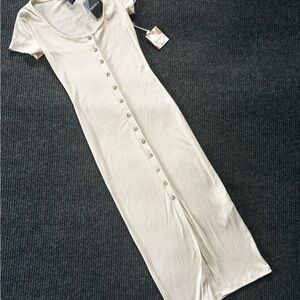 Forever 21 Cream Ribbed Button-Front Midi Dress